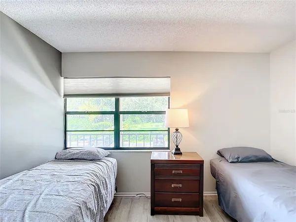 $189,900 | 14130 Rosemary Lane, Unit 3215, Largo, FL 33774