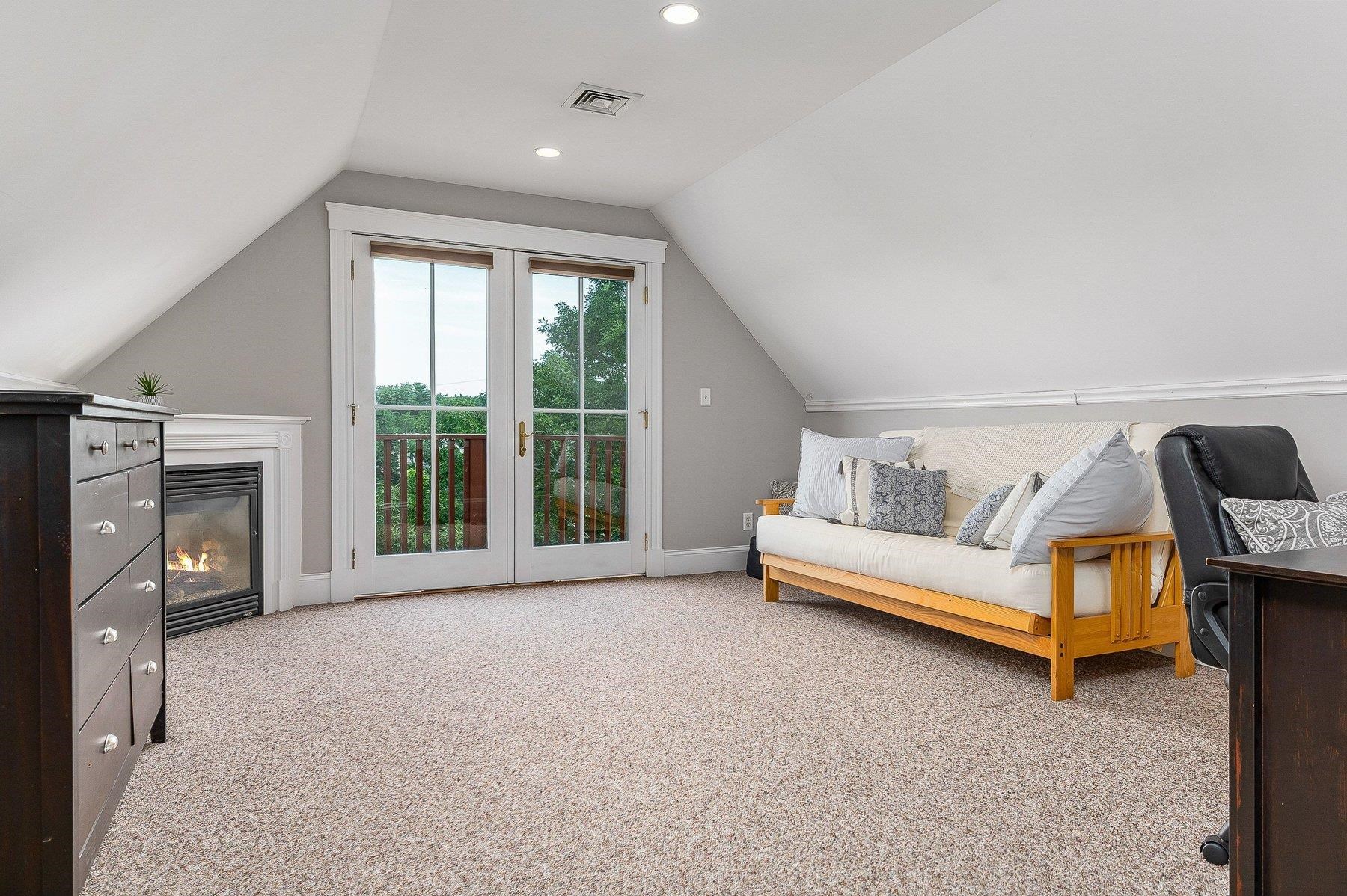 7 Shaw Road Portsmouth, NH 03801 - Photo 41 of 57