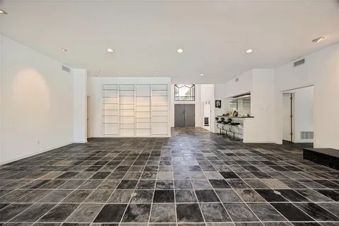 $1,500,000 | 6715 Glenhurst Drive, Dallas, TX 75254