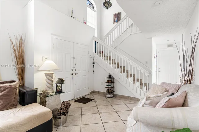 a view of entryway and hall