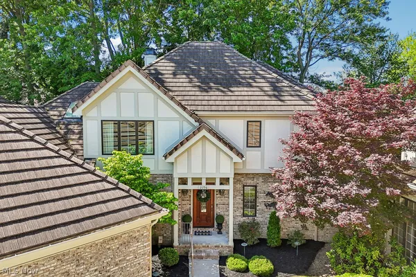 $749,900 | 2256 Pebble Cove, Unit 15, Westlake, OH 44145