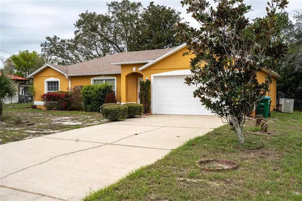 $2,300 | 1510 Falmouth Avenue, Deltona, FL 32725