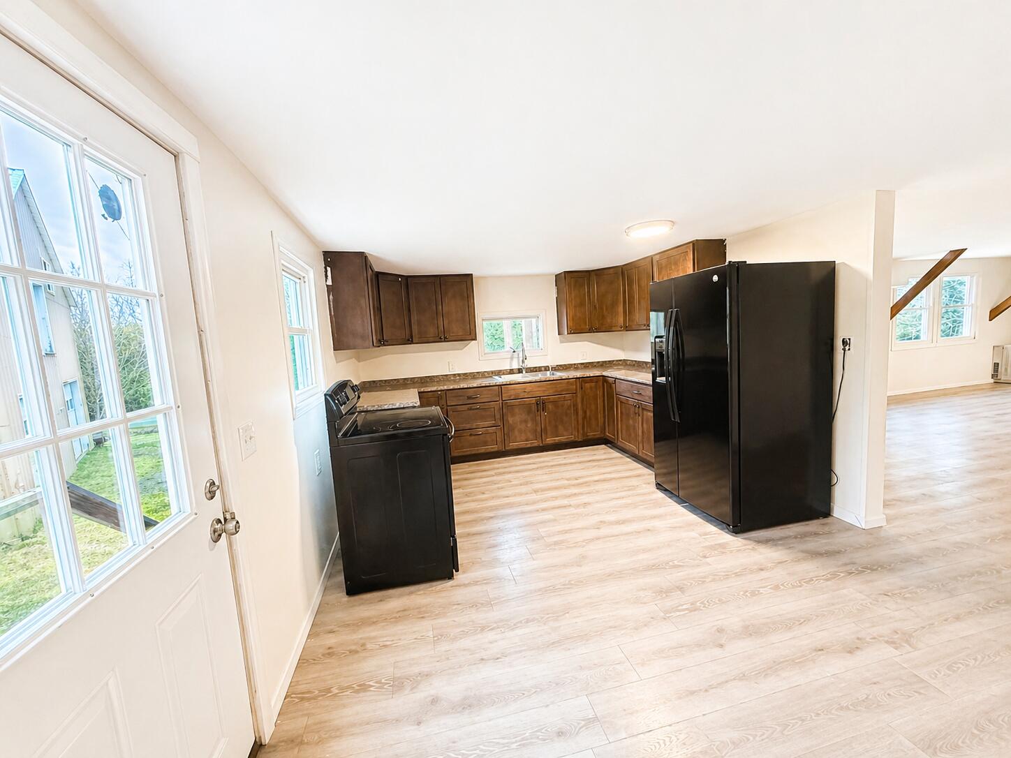 168 Corinth Road Garland, ME 04939 - Photo 6 of 26 Kitchen