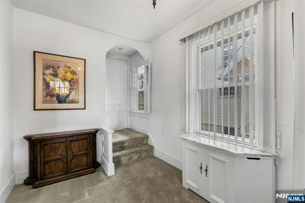 1342 Pennington Road Teaneck, NJ 07666 - Photo 14 of 26