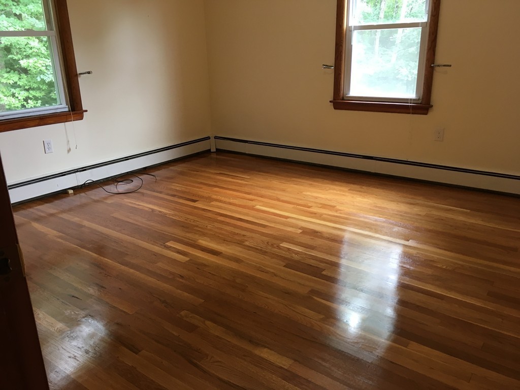 136 Uxbridge Road Mendon, MA 01756 - Photo 8 of 13 Gallery Image 8