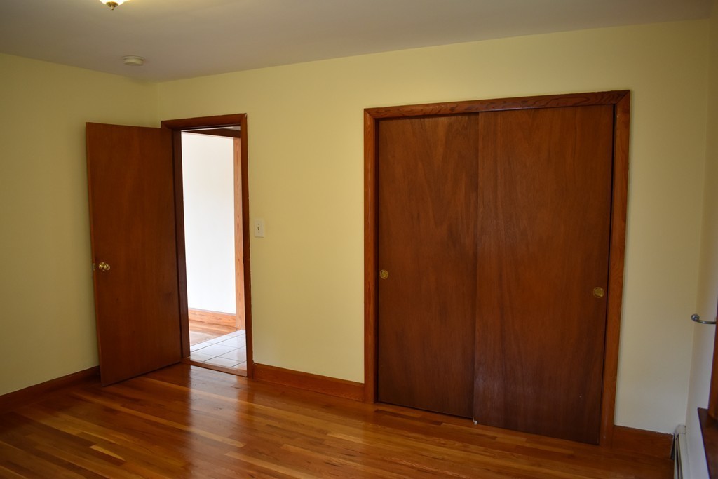 136 Uxbridge Road Mendon, MA 01756 - Photo 9 of 13 Gallery Image 9