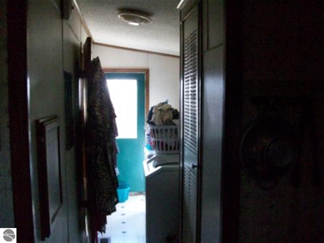 726 West Harrison Road Alma, MI 48801 - Photo 11 of 15 1782126-10.JPG