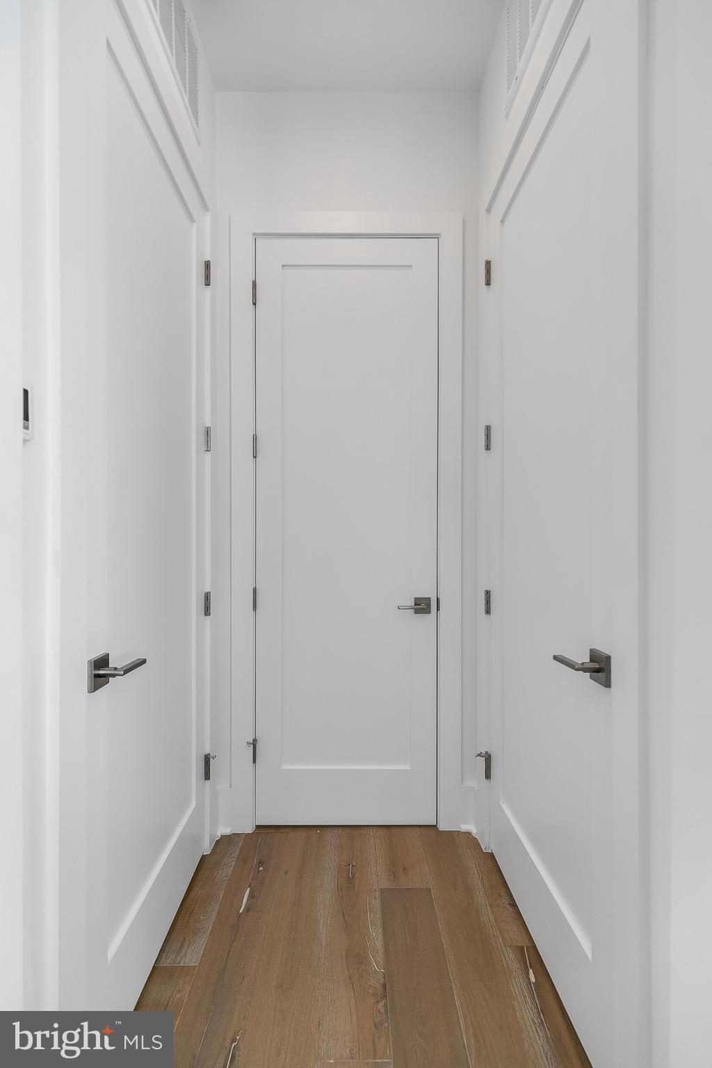 8201 River Road Bethesda, MD 20817 - Photo 15 of 50 a view of bathroom with shower