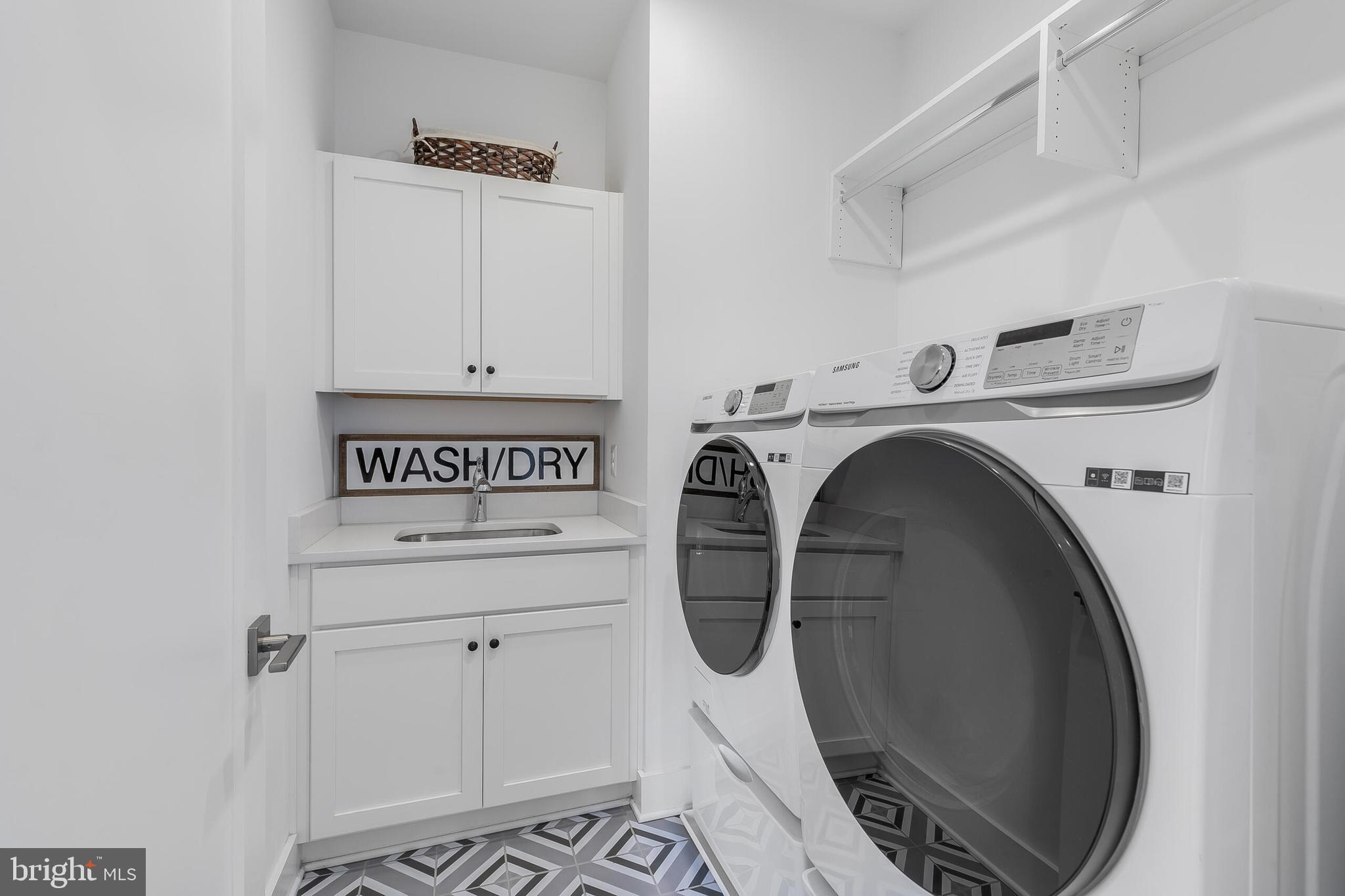 8201 River Road Bethesda, MD 20817 - Photo 26 of 50 a view of washer and dryer