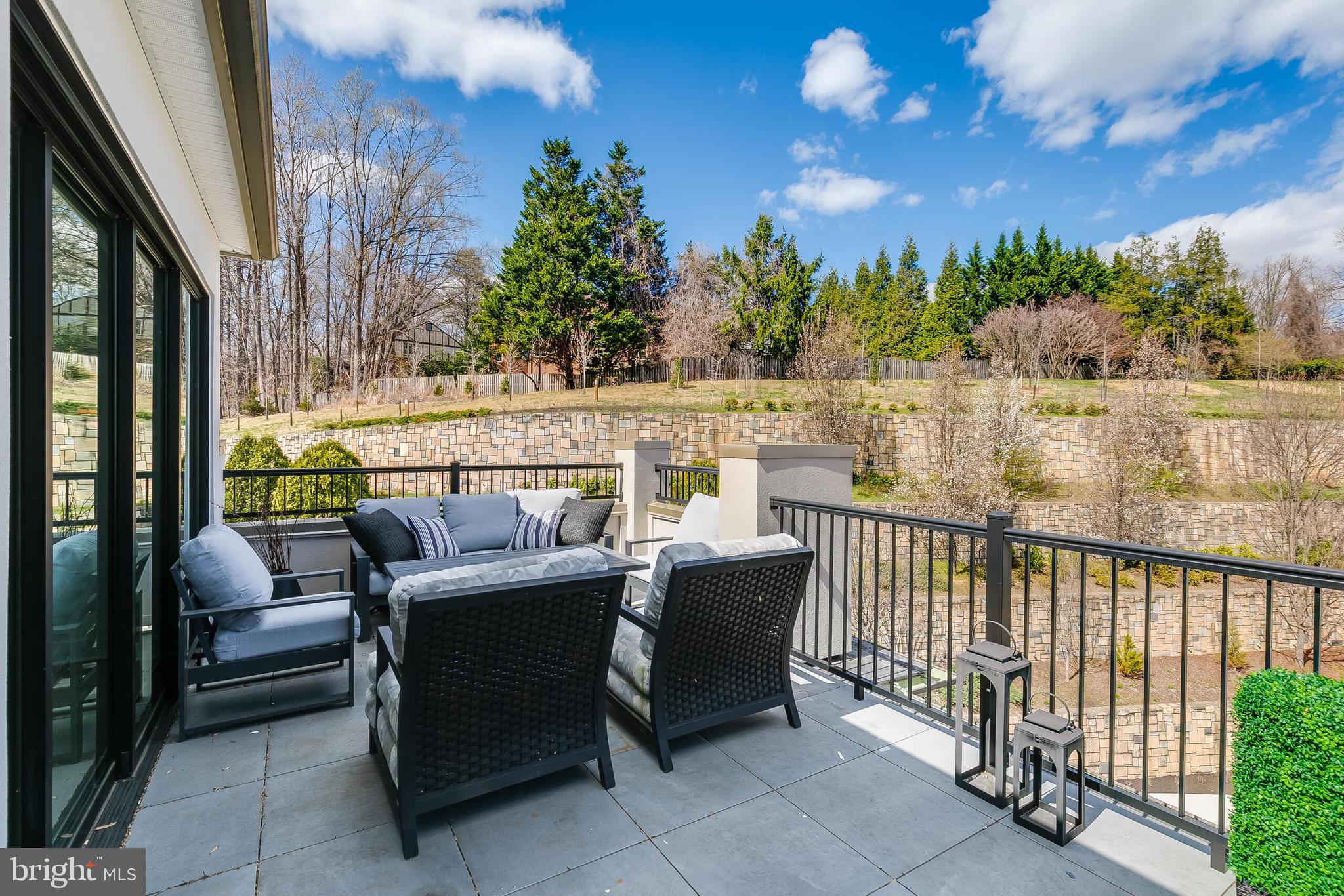 8201 River Road Bethesda, MD 20817 - Photo 33 of 50 a outdoor view with a sitting space