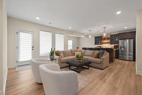 $875,000 | 17808 Rainbow Boulevard, Stilwell, KS 66085