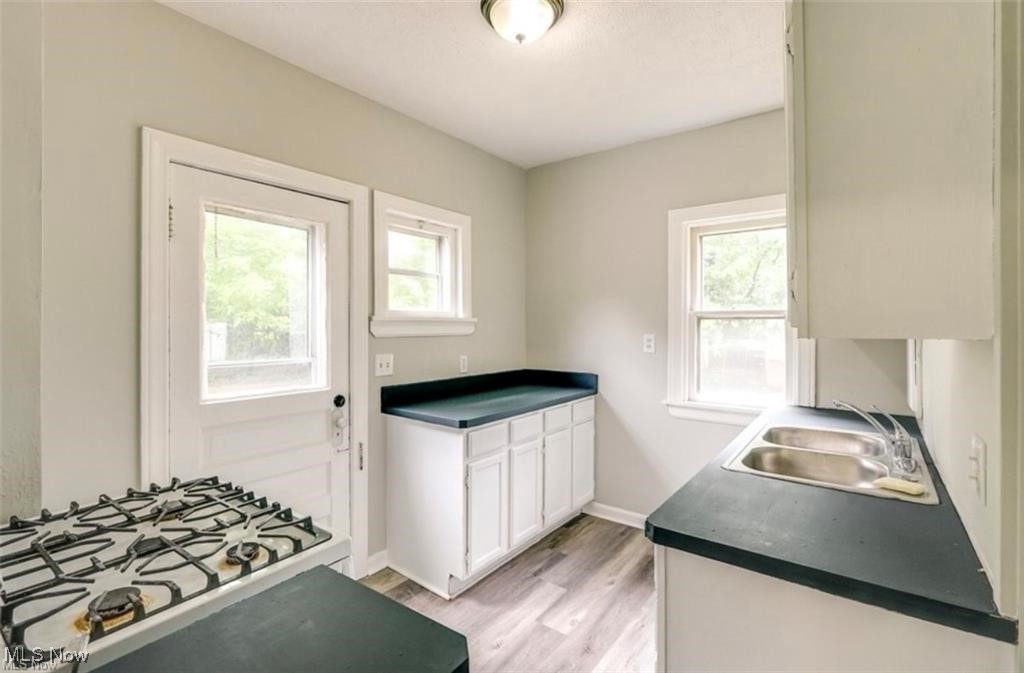 1357 Brookline Road South Euclid, OH 44121 - Photo 4 of 12