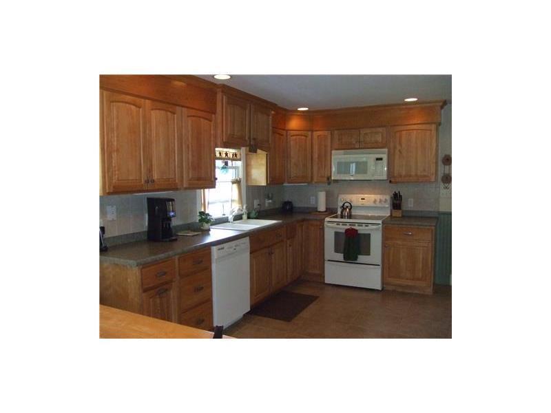 193 Pine Hill Road Berwick, ME 03901 - Photo 6 of 28 Kitchen