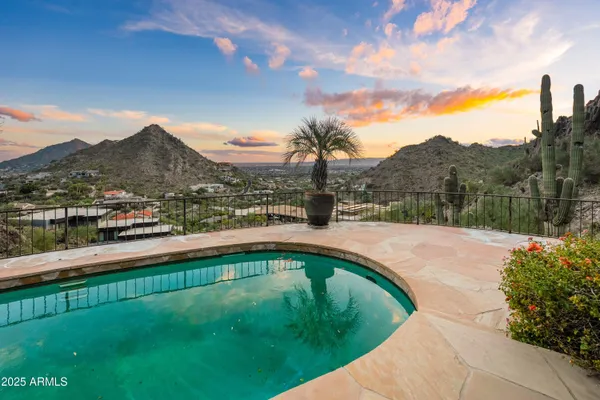$3,895,000 | 7310 North Highcliff Drive, Unit 193, Paradise Valley, AZ 85253