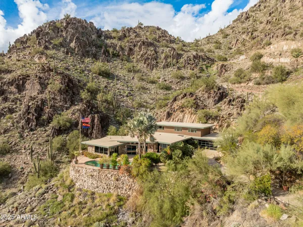$3,895,000 | 7310 North Highcliff Drive, Unit 193, Paradise Valley, AZ 85253