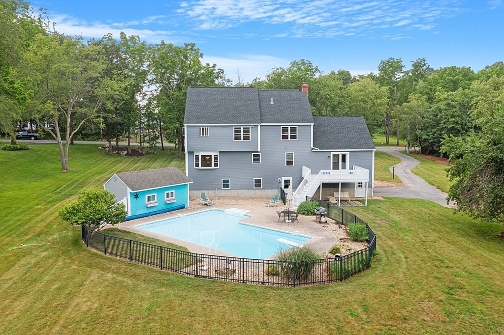 139 Chace Hill Road Sterling, MA 01564 - Photo 1 of 40 Gallery Image 1