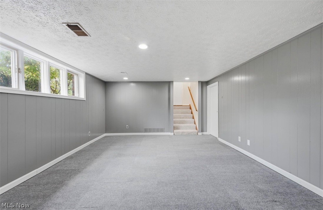 6666 Stone Road Hudson, OH 44236 - Photo 21 of 28 Gallery Image 21
