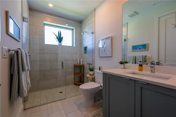 $17,000 | 2910 West Barcelona Street, Unit 604, Tampa, FL 33629