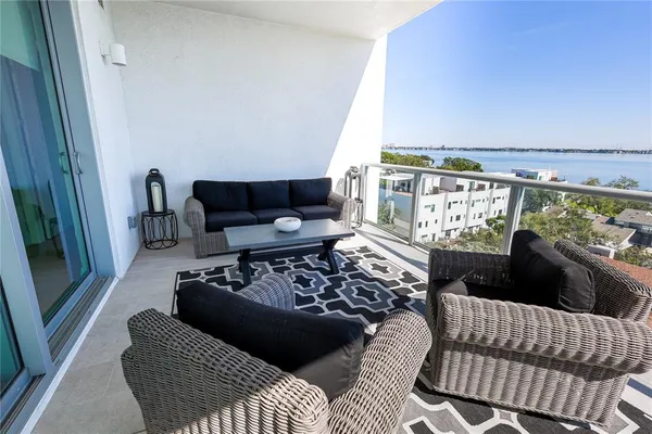 $17,000 | 2910 West Barcelona Street, Unit 604, Tampa, FL 33629