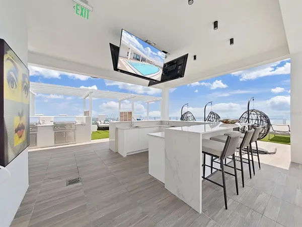 $17,000 | 2910 West Barcelona Street, Unit 604, Tampa, FL 33629