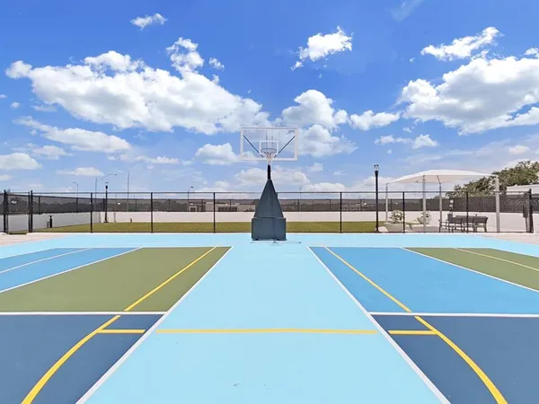 $17,000 | 2910 West Barcelona Street, Unit 604, Tampa, FL 33629