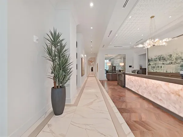 $17,000 | 2910 West Barcelona Street, Unit 604, Tampa, FL 33629