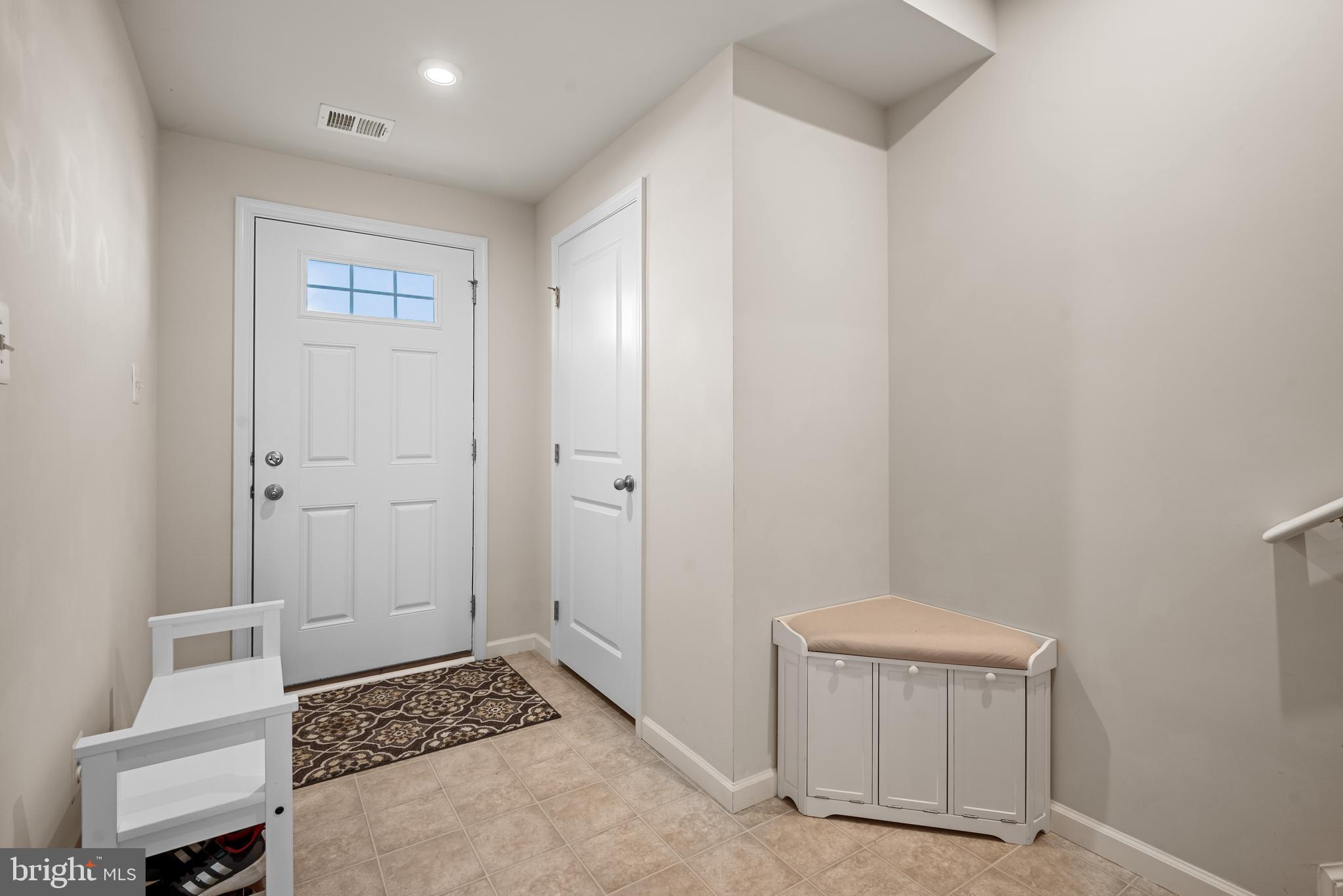 95 Rhea Drive Martinsburg, WV 25403 - Photo 6 of 39