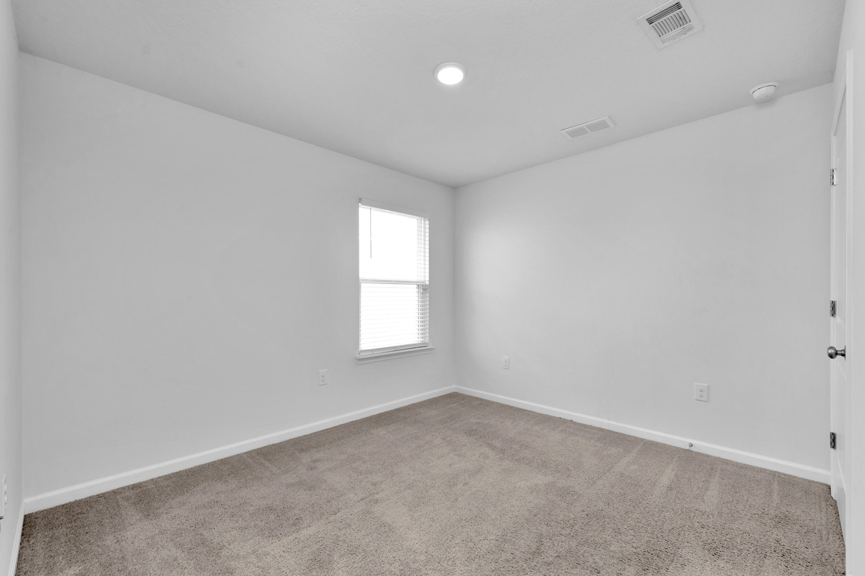 812 Moorhen Way Crestview, FL 32539 - Photo 19 of 22 an empty room with a window