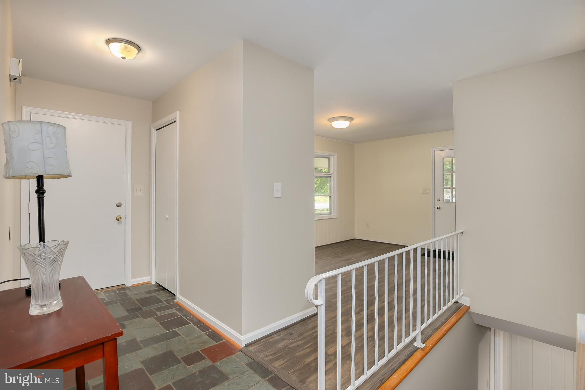 16901 Longdraft Road Gaithersburg, MD 20878 - Photo 3 of 25 Foyer
