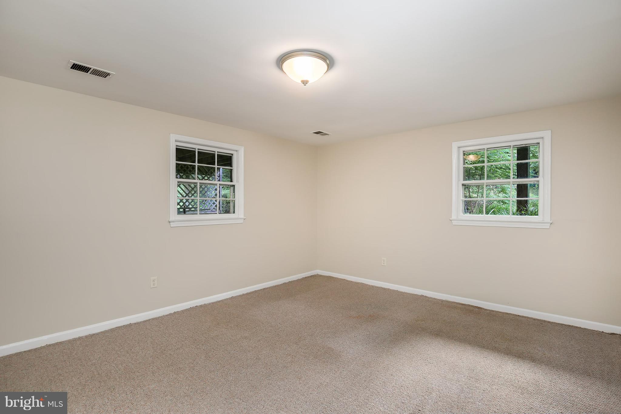 16901 Longdraft Road Gaithersburg, MD 20878 - Photo 23 of 25 Lower Level Bedroom