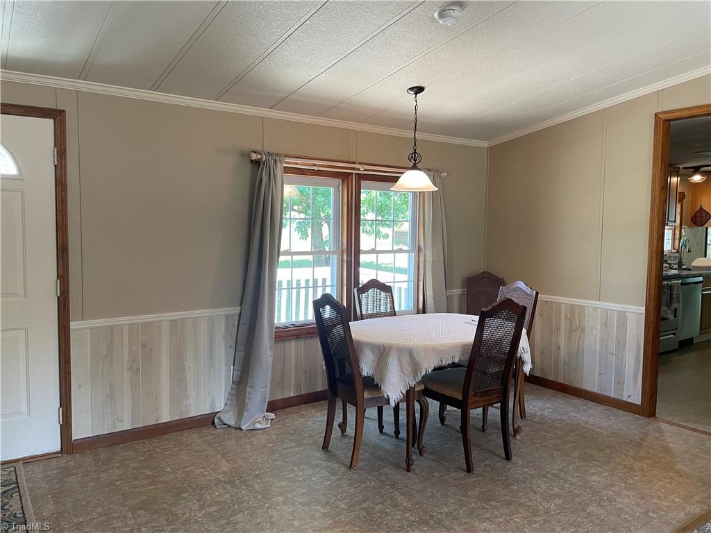 1336 Lackey Mountain Road Hiddenite, NC 28636 - Photo 9 of 14 open dining room