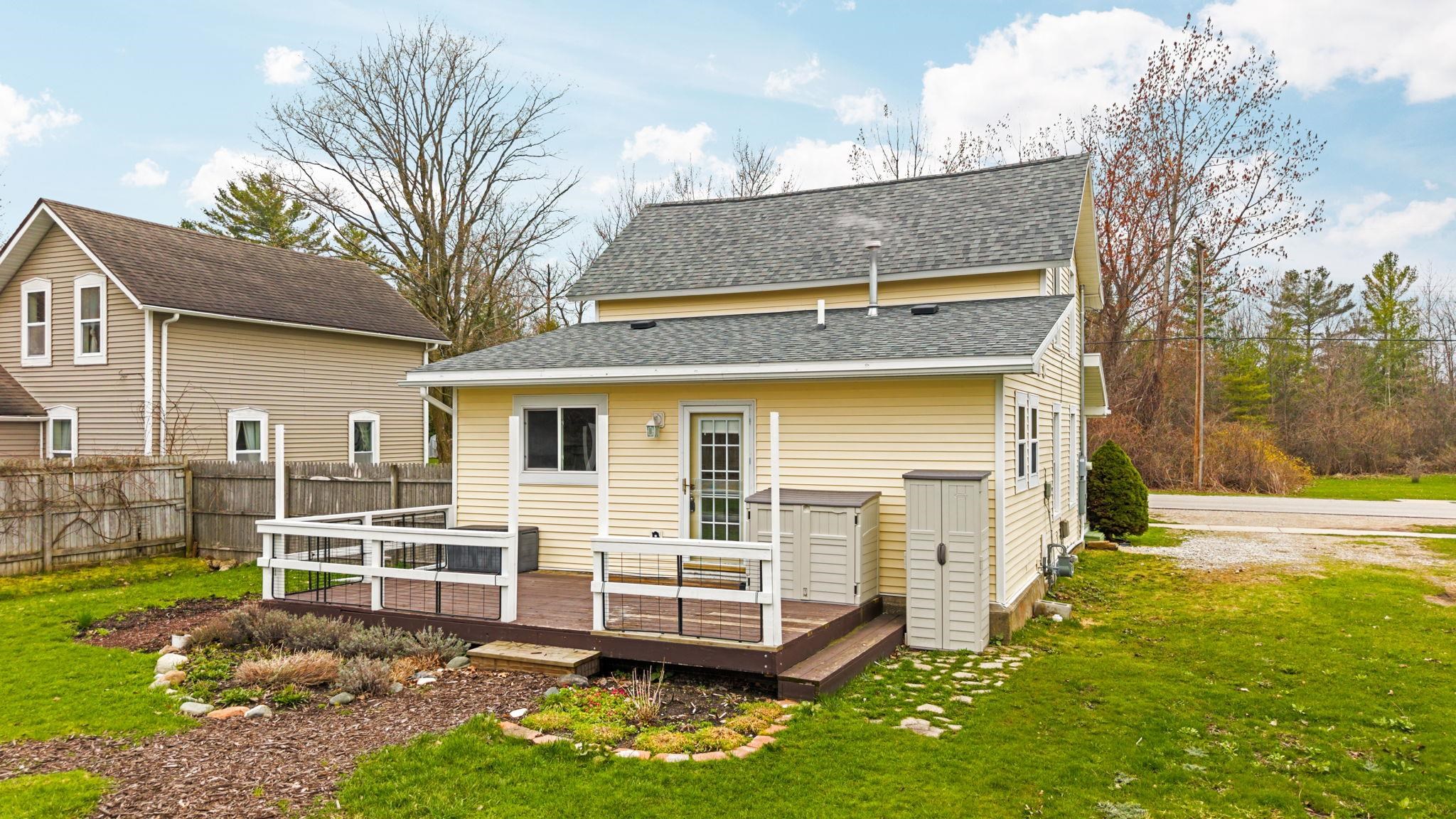 117 Rivershore Drive Elk Rapids, MI 49629 - Photo 36 of 51