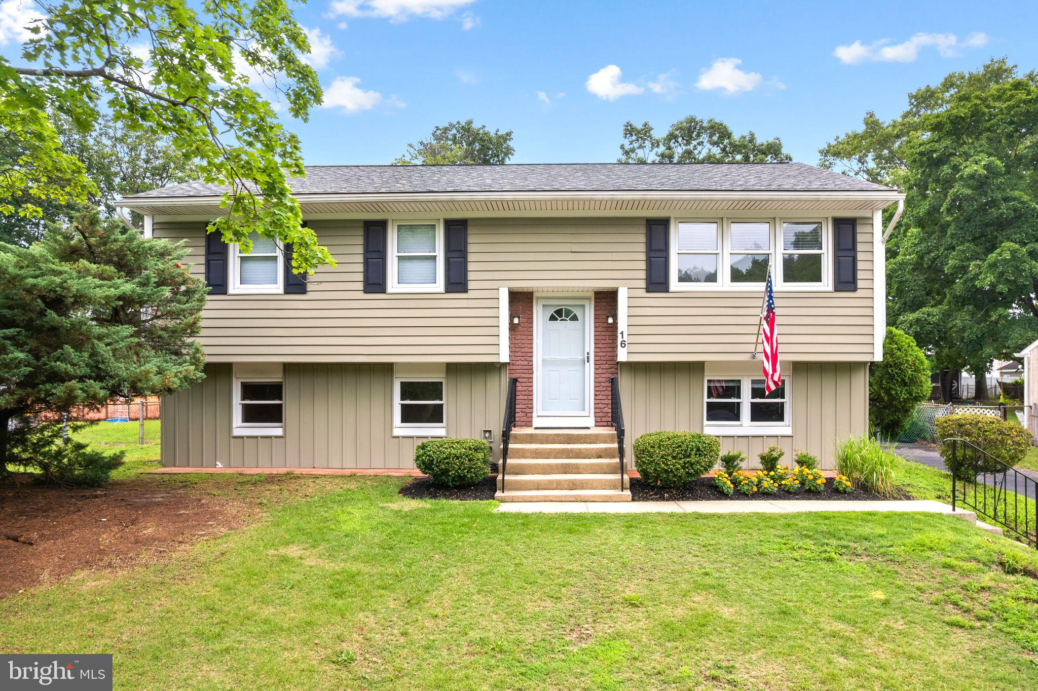 16 Prospect Avenue Sicklerville, NJ 08081 - Photo 1 of 34 Charming split-level home with curb appeal.