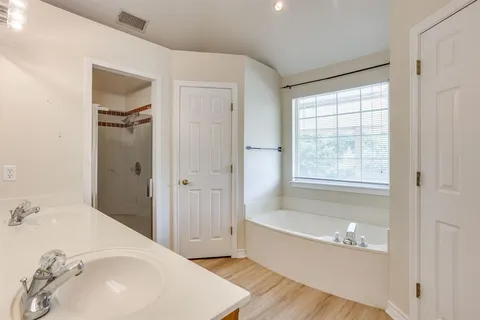 $435,000 | 425 Hillside Drive, Aledo, TX 76008