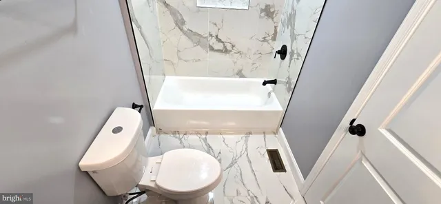 $2,000 | 304 South Lehigh Street, Baltimore, MD 21224