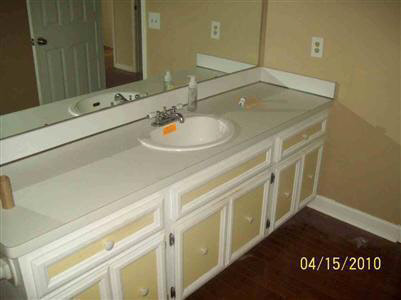 269 Longford Drive Rochester, MI 48309 - Photo 5 of 10 20266364-4.JPG