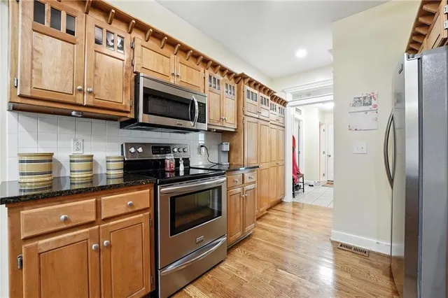 $415,000 | 105 Eagles Landing Parkway, Cameron, MO 64429