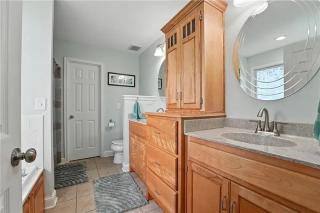 $415,000 | 105 Eagles Landing Parkway, Cameron, MO 64429