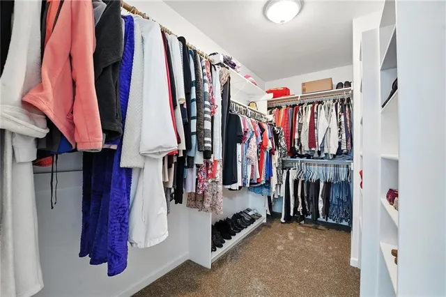 $415,000 | 105 Eagles Landing Parkway, Cameron, MO 64429