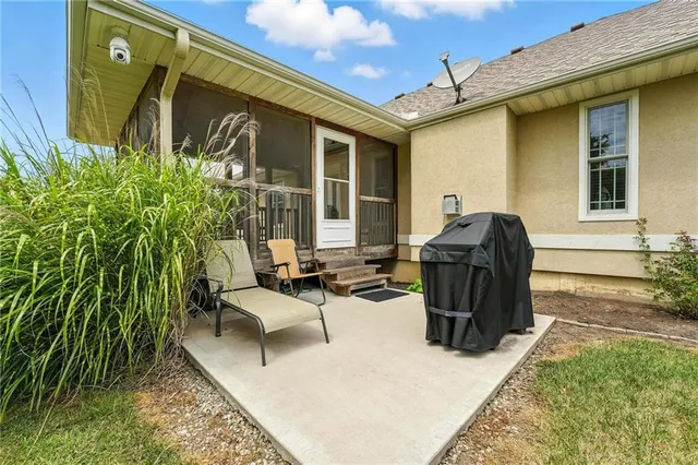 $415,000 | 105 Eagles Landing Parkway, Cameron, MO 64429