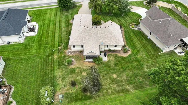 $415,000 | 105 Eagles Landing Parkway, Cameron, MO 64429