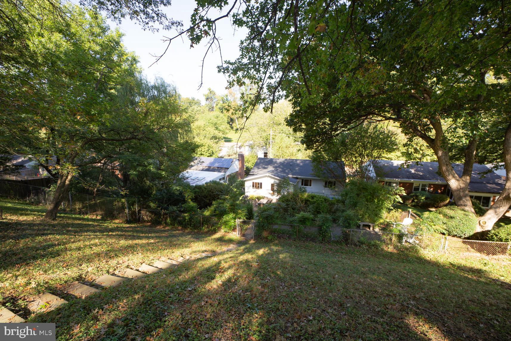 4601 Blagden Avenue Northwest Washington, DC 20011 - Photo 20 of 39