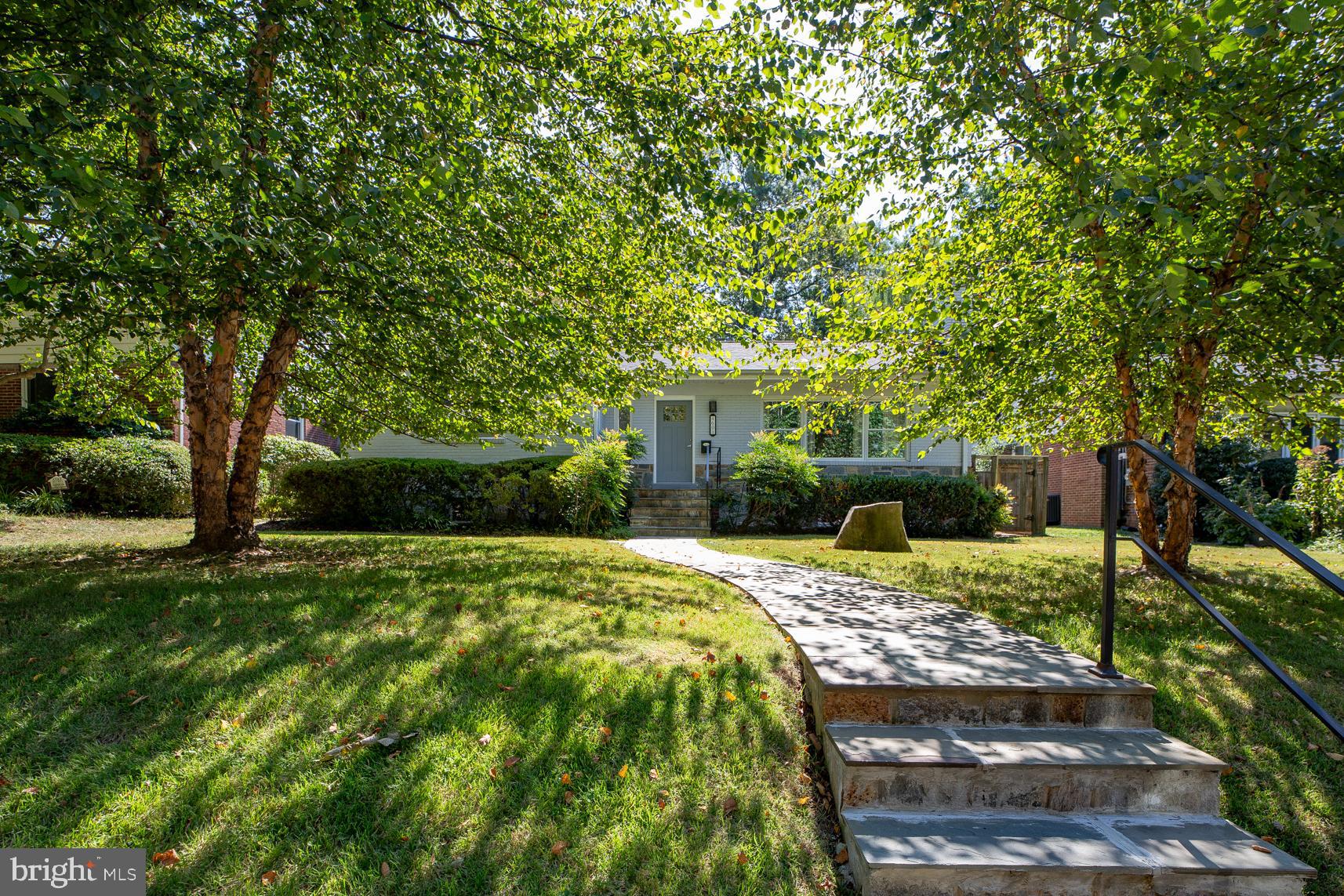 4601 Blagden Avenue Northwest Washington, DC 20011 - Photo 2 of 39