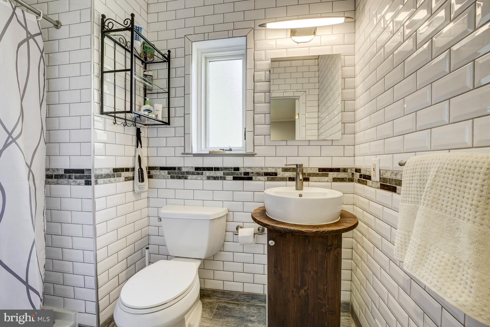 4601 Blagden Avenue Northwest Washington, DC 20011 - Photo 24 of 39