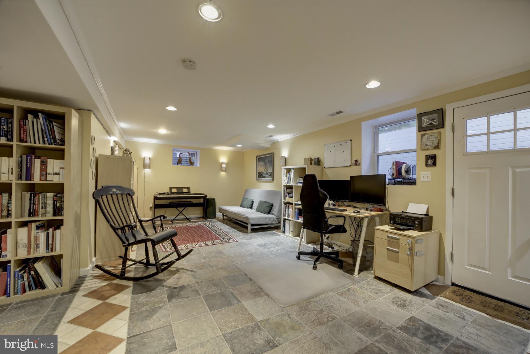 4601 Blagden Avenue Northwest Washington, DC 20011 - Photo 32 of 39