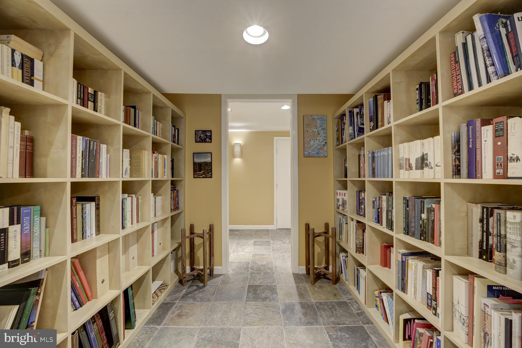 4601 Blagden Avenue Northwest Washington, DC 20011 - Photo 33 of 39