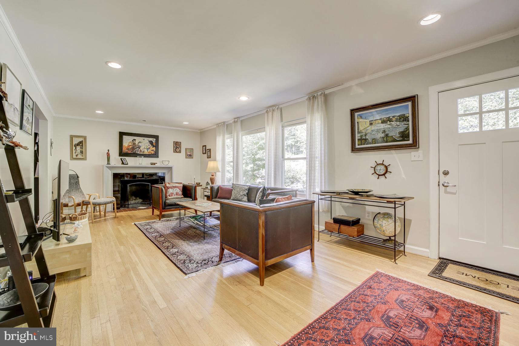 4601 Blagden Avenue Northwest Washington, DC 20011 - Photo 6 of 39