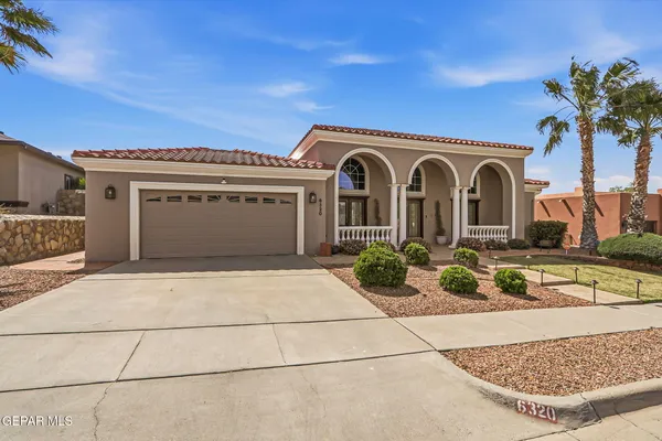 $575,000 | 6320 Franklin Bluff Drive, El Paso, TX 79912