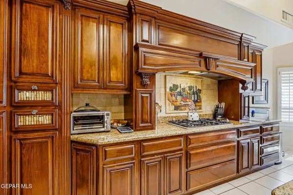 $575,000 | 6320 Franklin Bluff Drive, El Paso, TX 79912