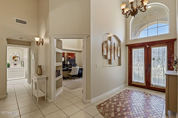 $575,000 | 6320 Franklin Bluff Drive, El Paso, TX 79912